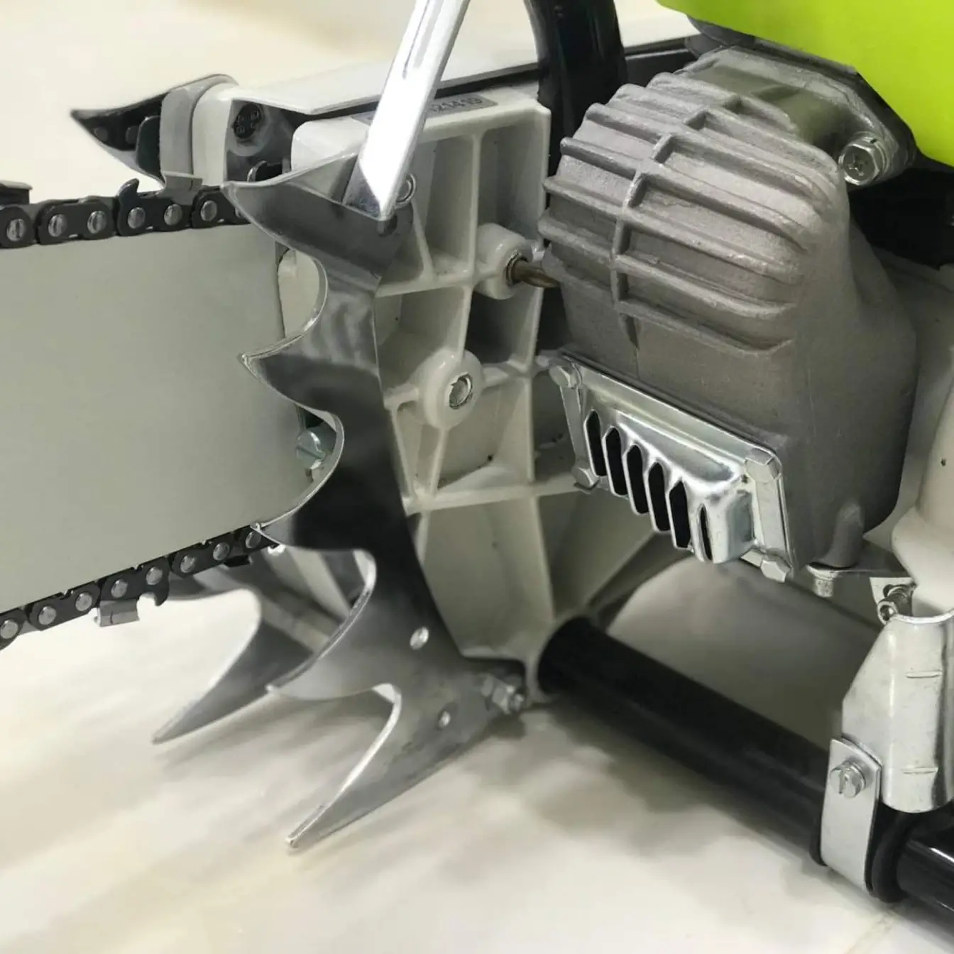 اره بنزینی قطعات اشتیل 70 سی سی ایکس کورت مدل 070-01